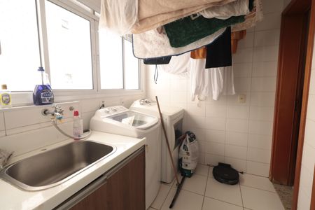 Apartamento à venda com 176m², 4 quartos e 3 vagasÁrea de Serviço