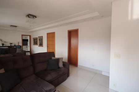 Apartamento à venda com 176m², 4 quartos e 3 vagasSala