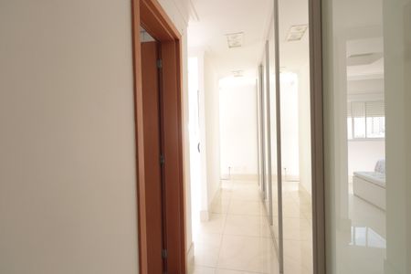 Apartamento à venda com 176m², 4 quartos e 3 vagasQuarto 2 - Suíte