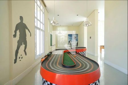 Apartamento à venda com 176m², 4 quartos e 3 vagas Apartamento à venda com 176m², 4 quartos e 3 vagasBrinquedoteca