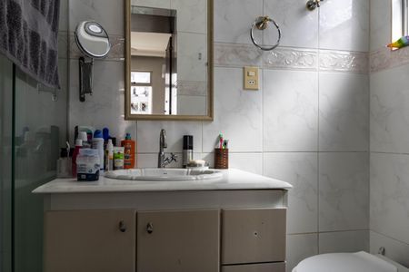 Apartamento à venda com 150m², 3 quartos e 1 vaga Apartamento à venda com 150m², 3 quartos e 1 vagaBanheiro da Suíte