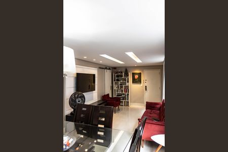 Apartamento à venda com 150m², 3 quartos e 1 vaga Apartamento à venda com 150m², 3 quartos e 1 vagaSala