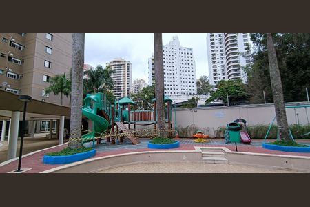 Apartamento à venda com 95m², 2 quartos e 2 vagas Apartamento à venda com 95m², 2 quartos e 2 vagasÁrea comum - Playground