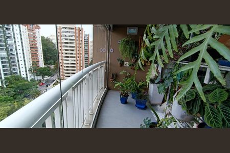 Apartamento à venda com 95m², 2 quartos e 2 vagas Apartamento à venda com 95m², 2 quartos e 2 vagasVaranda da Sala