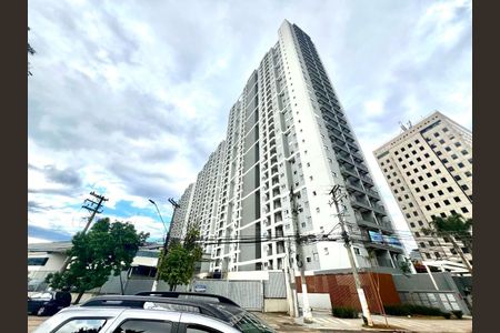 Apartamento à venda com 41m², 2 quartos e 1 vaga Apartamento à venda com 41m², 2 quartos e 1 vagaFachada