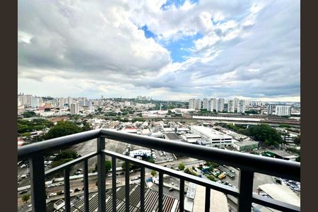 Apartamento à venda com 41m², 2 quartos e 1 vaga Apartamento à venda com 41m², 2 quartos e 1 vagaSacada