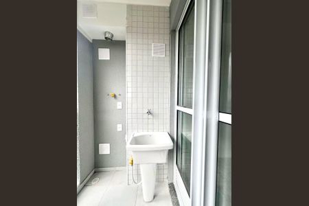 Apartamento à venda com 41m², 2 quartos e 1 vaga Apartamento à venda com 41m², 2 quartos e 1 vagaÁrea de Serviço