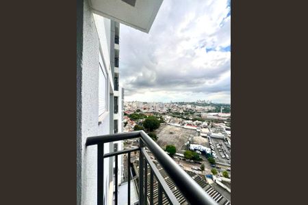 Apartamento à venda com 41m², 2 quartos e 1 vaga Apartamento à venda com 41m², 2 quartos e 1 vagaSacada