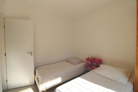 Casa à venda com 100m², 2 quartos e 2 vagasQuarto 2