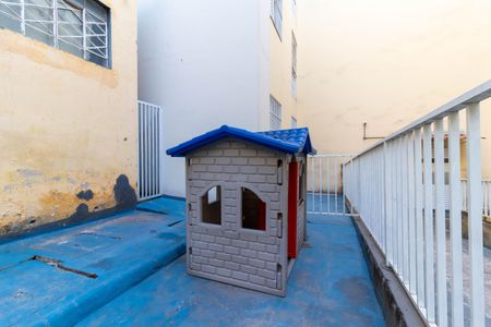 Apartamento à venda com 40m², 2 quartos e 1 vaga Apartamento à venda com 40m², 2 quartos e 1 vagaÁrea comum - Playground