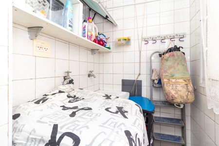 Apartamento à venda com 40m², 2 quartos e 1 vaga Apartamento à venda com 40m², 2 quartos e 1 vagaÁrea de Serviço