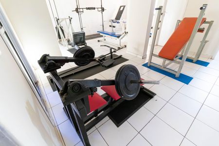 Apartamento à venda com 40m², 2 quartos e 1 vaga Apartamento à venda com 40m², 2 quartos e 1 vagaÁrea comum - Academia