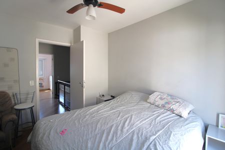 Casa à venda com 113m², 3 quartos e 2 vagasQuarto 2