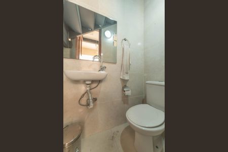 Casa à venda com 310m², 3 quartos e 4 vagas Casa à venda com 310m², 3 quartos e 4 vagasÁrea Gourmet - Lavabo