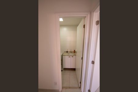 Apartamento à venda com 60m², 2 quartos e 1 vaga Apartamento à venda com 60m², 2 quartos e 1 vagaBanheiro