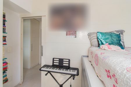 Apartamento à venda com 80m², 3 quartos e 2 vagasQuarto 2