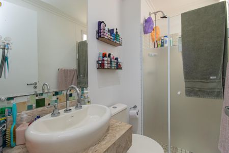 Apartamento à venda com 80m², 3 quartos e 2 vagasBanheiro