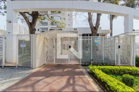 Apartamento à venda com 80m², 3 quartos e 2 vagasFachada e portaria