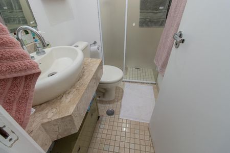 Apartamento à venda com 80m², 3 quartos e 2 vagasBanheiro