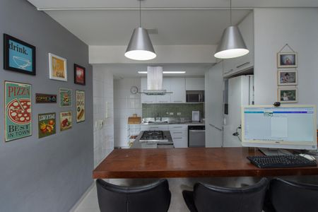 Apartamento à venda com 80m², 3 quartos e 2 vagasCozinha