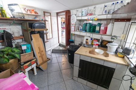 Casa à venda com 233m², 4 quartos e 3 vagasDespensa