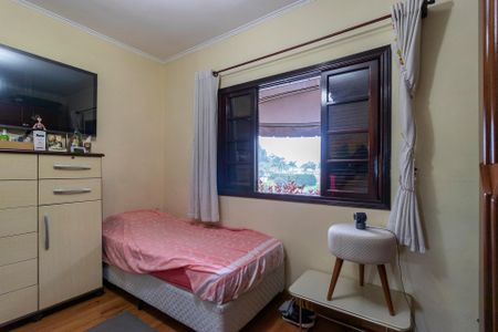 Casa à venda com 233m², 4 quartos e 3 vagasQuarto