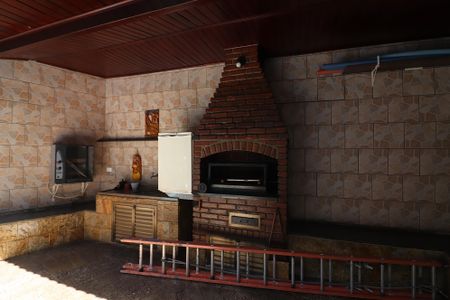 Casa à venda com 233m², 3 quartos e 3 vagasChurrasqueira