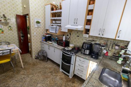 Casa à venda com 233m², 4 quartos e 3 vagasCozinha