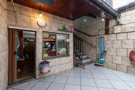 Casa à venda com 233m², 4 quartos e 3 vagasQuintal