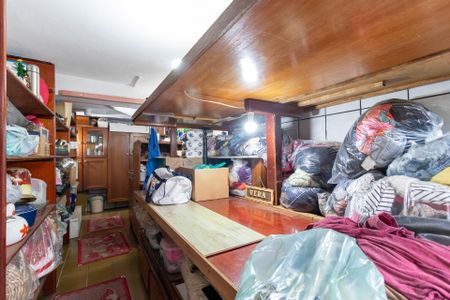 Casa à venda com 233m², 4 quartos e 3 vagasDespensa