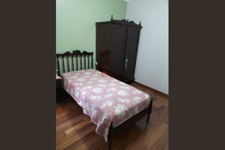 Casa à venda com 294m², 3 quartos e 4 vagas