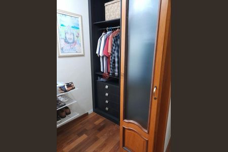 Casa à venda com 294m², 3 quartos e 4 vagas