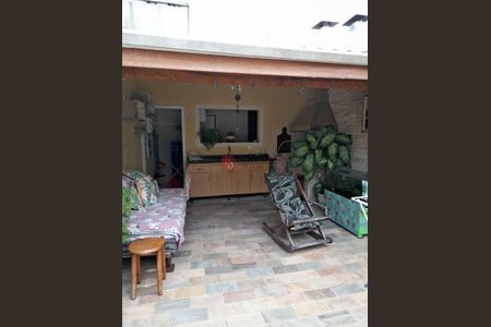 Casa à venda com 294m², 3 quartos e 4 vagas