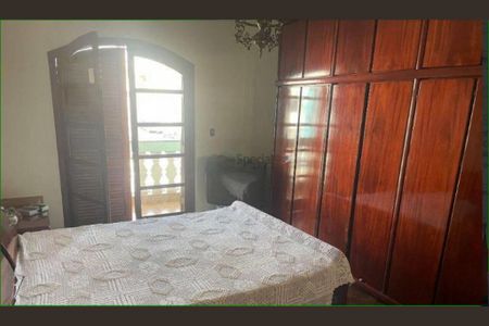 Casa à venda com 345m², 4 quartos e 10 vagas