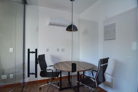 Apartamento à venda com 2 quartos, 106m² em Itaipu, Niterói