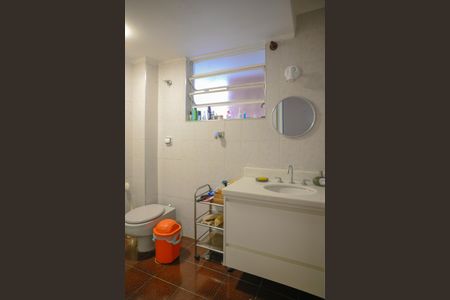 Apartamento à venda com 78m², 2 quartos e sem vagaBanheiro