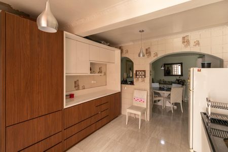 Casa à venda com 150m², 2 quartos e 1 vagaCozinha 