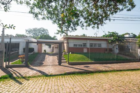 Casa de condomínio à venda com 198m², 3 quartos e 2 vagas Casa de condomínio à venda com 198m², 3 quartos e 2 vagasFachada da Residência