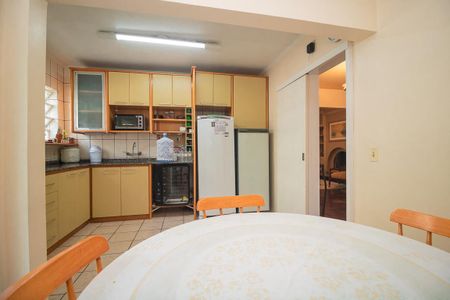 Casa de condomínio à venda com 198m², 3 quartos e 2 vagas Casa de condomínio à venda com 198m², 3 quartos e 2 vagasCozinha