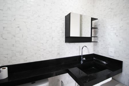 Apartamento para alugar com 44m², 2 quartos e sem vagaBanheiro