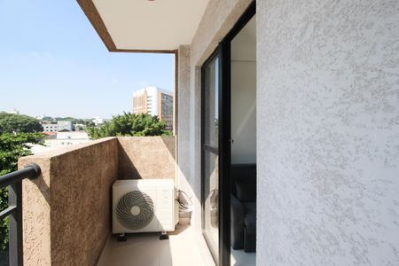 Apartamento para alugar com 44m², 2 quartos e sem vagaVaranda