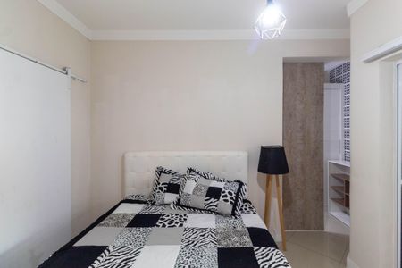 Casa à venda com 265m², 4 quartos e 2 vagas Casa à venda com 265m², 4 quartos e 2 vagasQuarto Suíte
