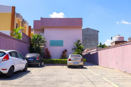 Casa à venda com 64m², 2 quartos e 1 vaga Casa à venda com 64m², 2 quartos e 1 vagaÁrea comum - Estacionamento