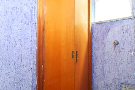 Casa à venda com 64m², 2 quartos e 1 vagaBanheiro 3 - Lavabo