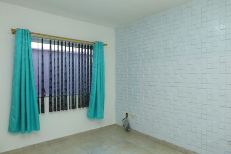 Casa à venda com 64m², 2 quartos e 1 vagaSala