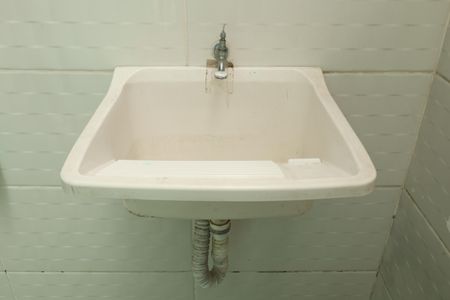 Casa à venda com 64m², 2 quartos e 1 vagaÁrea de Serviço