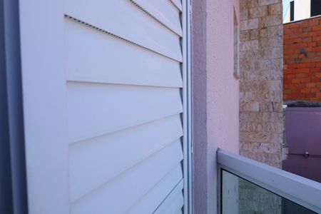 Casa à venda com 64m², 2 quartos e 1 vagaSacada