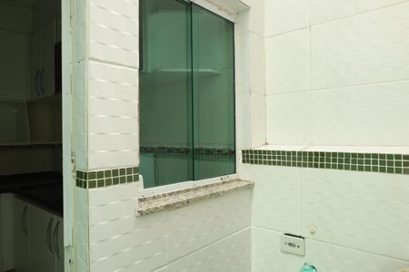 Casa à venda com 64m², 2 quartos e 1 vagaÁrea de Serviço