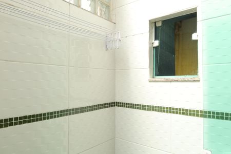 Casa à venda com 64m², 2 quartos e 1 vagaÁrea de Serviço