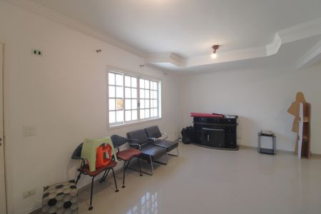 Casa de condomínio à venda com 180m², 3 quartos e 2 vagasSala